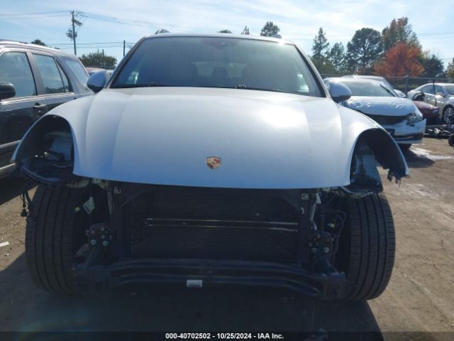 WP1AA2A2XHKA90835 Porsche Cayenne Platinum Edition