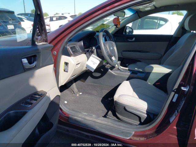 5XXGT4L39GG109777 KIA Optima Lx