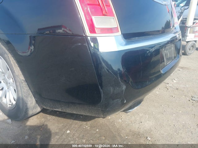 2C3CCAAG6EH376098 Chrysler 300