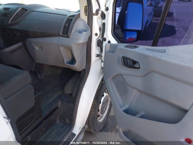 1FTNE2CM7FKA03136 Ford Transit-150