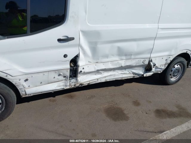 1FTNE2CM7FKA03136 Ford Transit-150