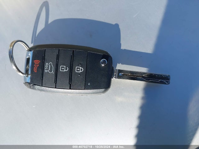 KIA Soul 2015 KNDJN2A20F7805238 Image 11