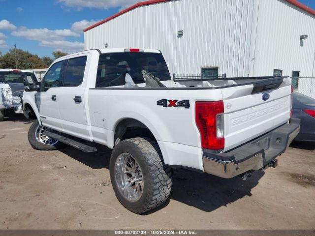 1FT7W2BT5HEE26989 Ford F-250 Xlt
