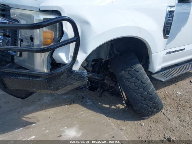 1FT7W2BT5HEE26989 Ford F-250 Xlt