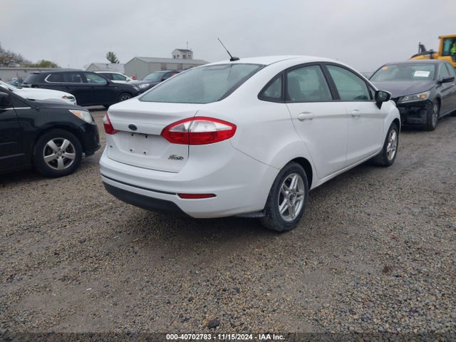 Ford FIESTA SE 2019 3FADP4BJ5KM120957 Image 4