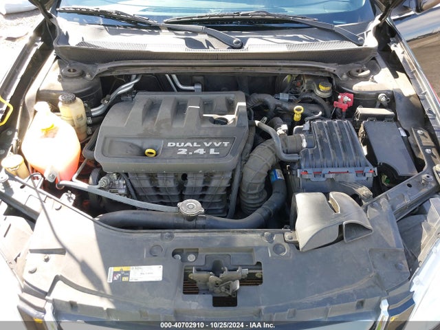 Chrysler 200 LX 2014 1C3CCBAB4EN212043 Image 10