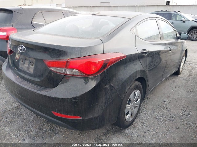 Hyundai ELANTRA SE 2016 5NPDH4AE5GH733976 Image 4