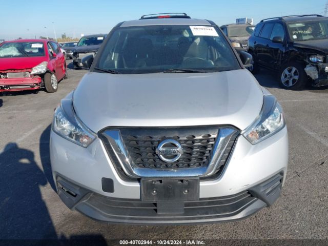 3N1CP5BVXLL502801 Nissan Kicks S Xtronic Cvt
