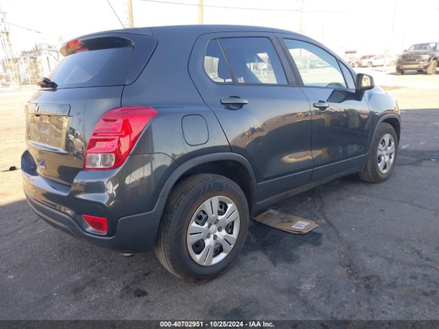 3GNCJKSB7KL136014 Chevrolet TRAX LS