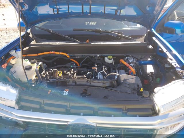 3FTTW8E39NRA32692 Ford Maverick Lariat
