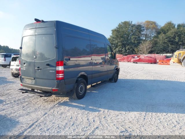 WD3PE7CD9JP633297 Mercedes-Benz Sprinter 2500 Standard Roof V6