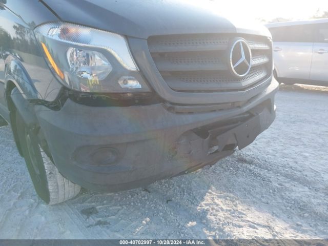 WD3PE7CD9JP633297 Mercedes-Benz Sprinter 2500 Standard Roof V6