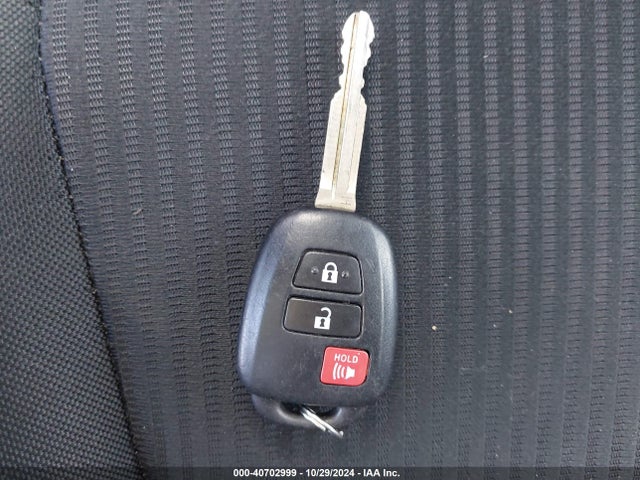 Toyota RAV4 LE 2018 2T3ZFREVXJW419453 Image 11