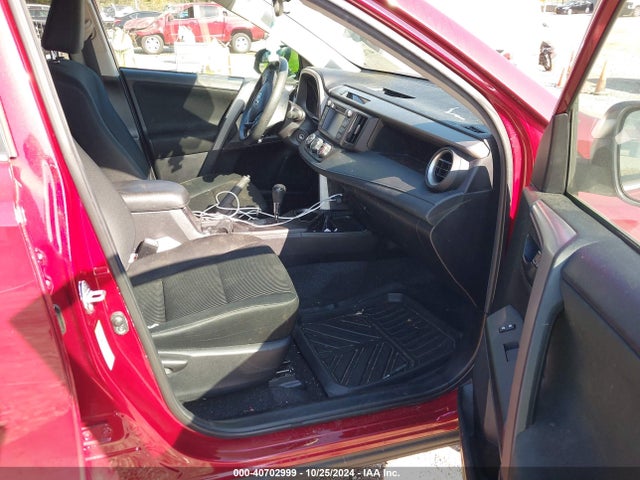 Toyota RAV4 LE 2018 2T3ZFREVXJW419453 Image 5