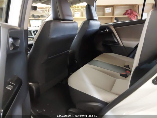 Toyota Rav4 Limited 2018 JTMDFREV4JJ179440 Image 8