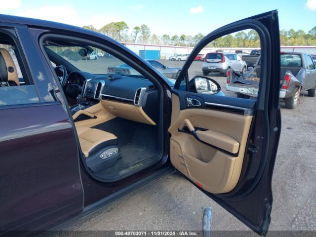 2017 PORSCHE CAYENNE E-HYBRID WP1AE2A27HLA75451 Photo 4