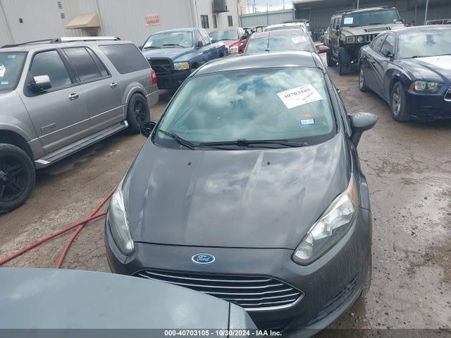 Ford FIESTA SE 2018 3FADP4BJ9JM129224 Image 12