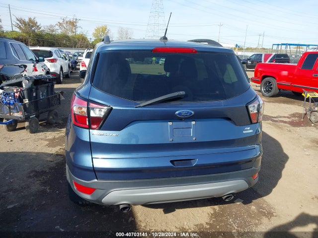 Ford ESCAPE SE 2018 1FMCU0GD8JUA82074 Image 16