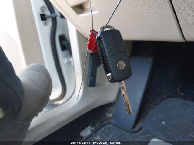WVGBV7AX0GW509183 Volkswagen TIGUAN SE