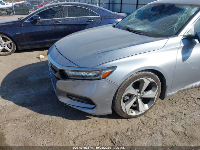 1HGCV2F98KA006417 Honda Accord Touring 2.0t