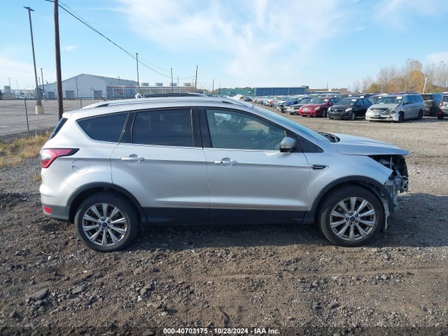 Ford Escape Titanium 2017 1FMCU9J99HUB62230 Image 13