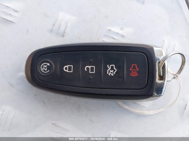 Ford ESCAPE SE 2019 1FMCU0GD9KUA50509 Image 11