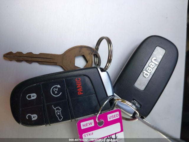 1C4RJFJG1EC200636 Jeep Grand Cherokee Summit