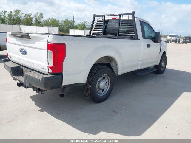 Ford F-350 Xl 2019 1FTBF3A60KEC11975 Image 4