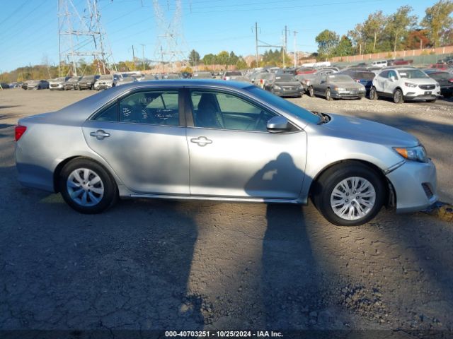 4T1BD1FK3EU140728 Toyota Camry Hybrid Le
