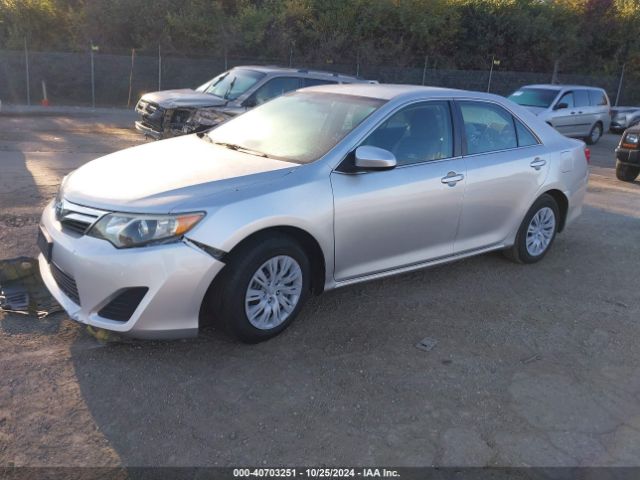 4T1BD1FK3EU140728 Toyota Camry Hybrid Le