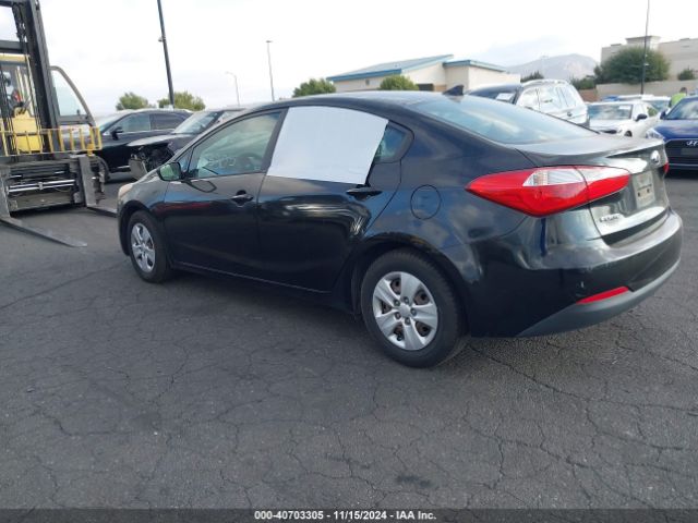 KNAFK4A67F5415873 KIA FORTE LX