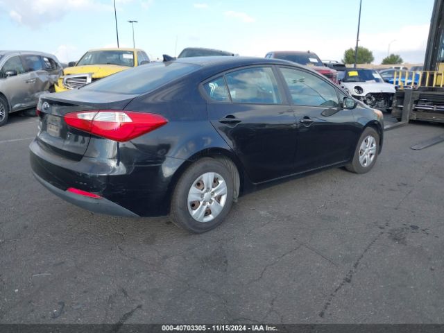 KNAFK4A67F5415873 KIA FORTE LX