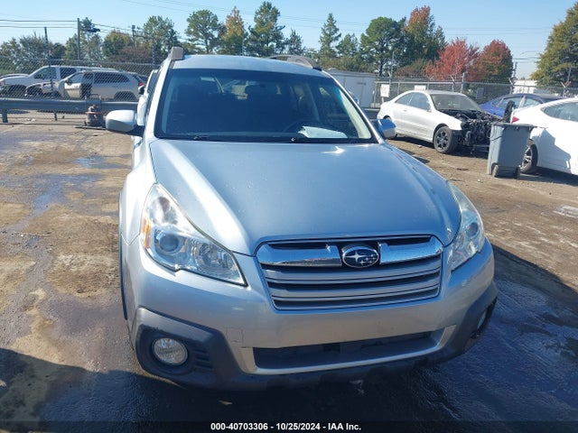 Subaru Outback 2.5i Premium 2014 4S4BRCCC6E3221352 Image 12