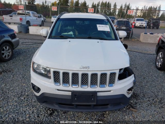 1C4NJCEA3GD543822 Jeep Compass Latitude