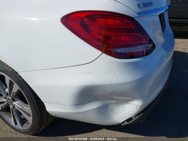 55SWF4JBXHU232939 Mercedes-Benz C 300 Luxury/sport