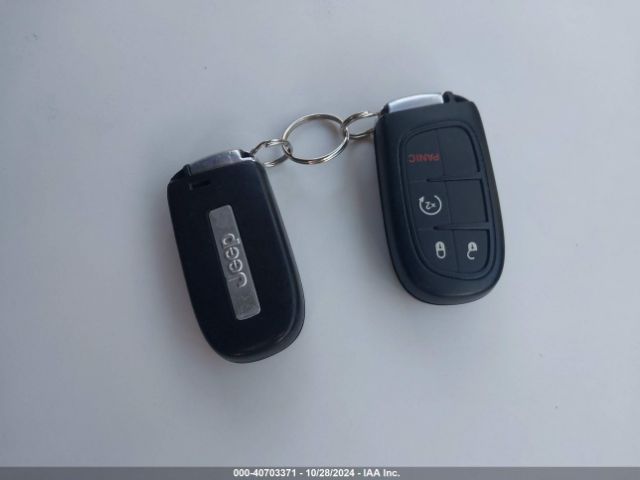 1C4PJMDB1EW280952 Jeep Cherokee Limited