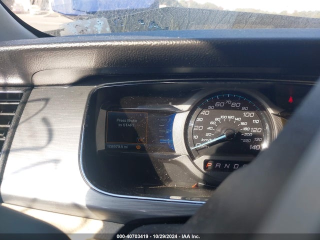 1FAHP2D88FG153645 Ford TAURUS SE