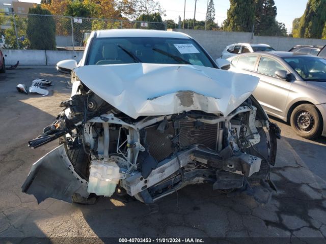 5TDZARFH4JS041591 Toyota Highlander Le