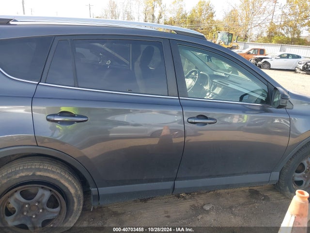 Toyota RAV4 LE 2016 JTMZFREVXGJ081754 Image 13
