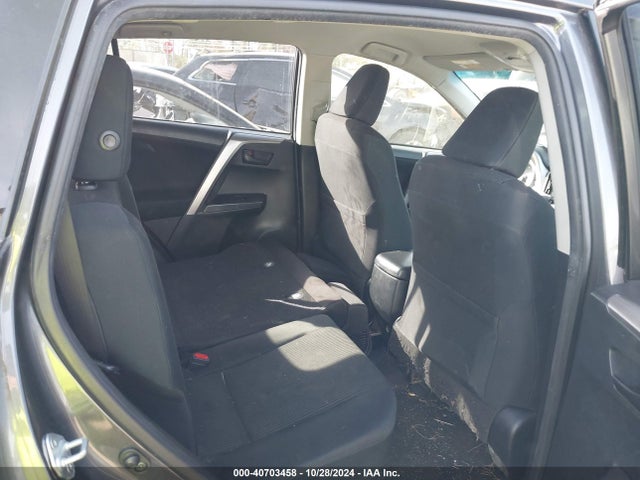 Toyota RAV4 LE 2016 JTMZFREVXGJ081754 Image 8