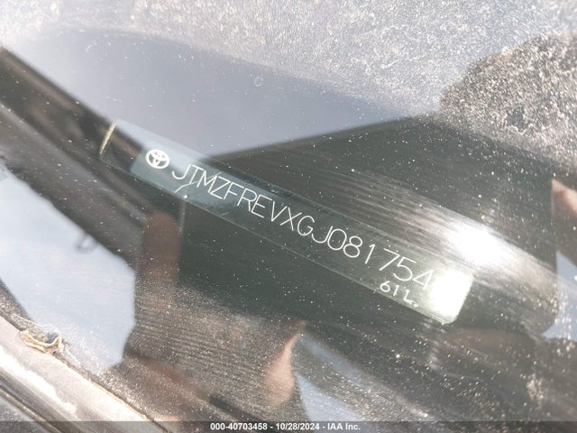 Toyota RAV4 LE 2016 JTMZFREVXGJ081754 Image 9