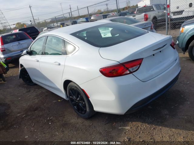 1C3CCCFB1GN172554 Chrysler 200 LX