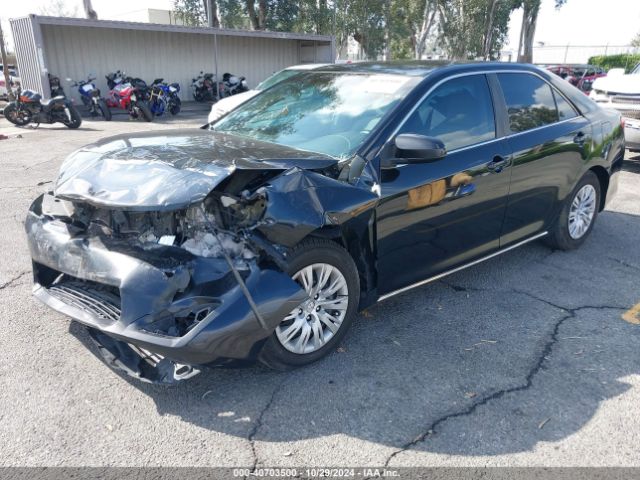 4T1BD1FK8EU117171 Toyota Camry Hybrid Le