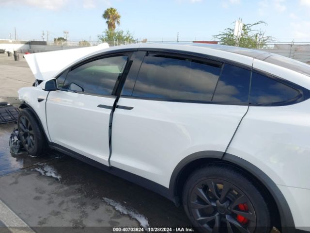 7SAXCBE60PF397433 Tesla Model X Plaid Tri Motor All-wheel Drive