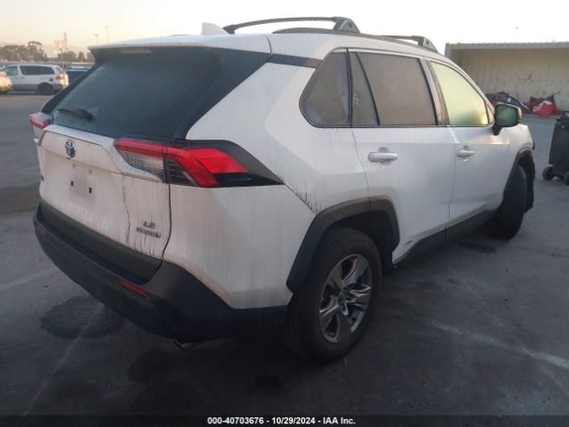 JTMLWRFV9ND146092 Toyota RAV4 LE