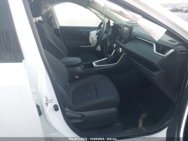 JTMLWRFV9ND146092 Toyota RAV4 LE