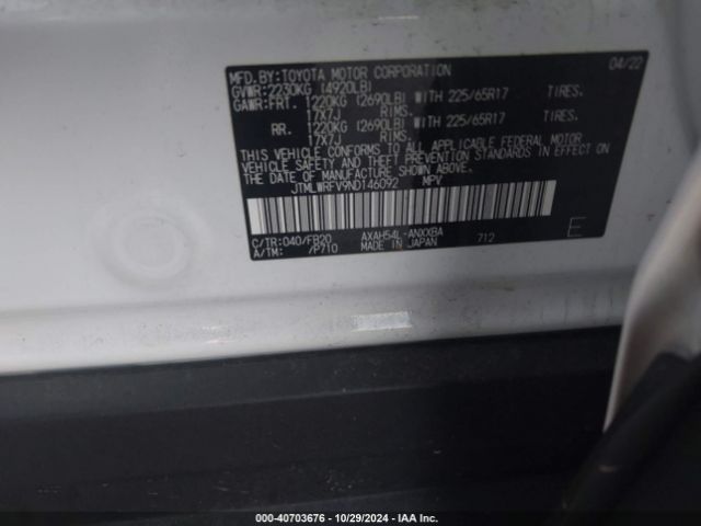 JTMLWRFV9ND146092 Toyota RAV4 LE