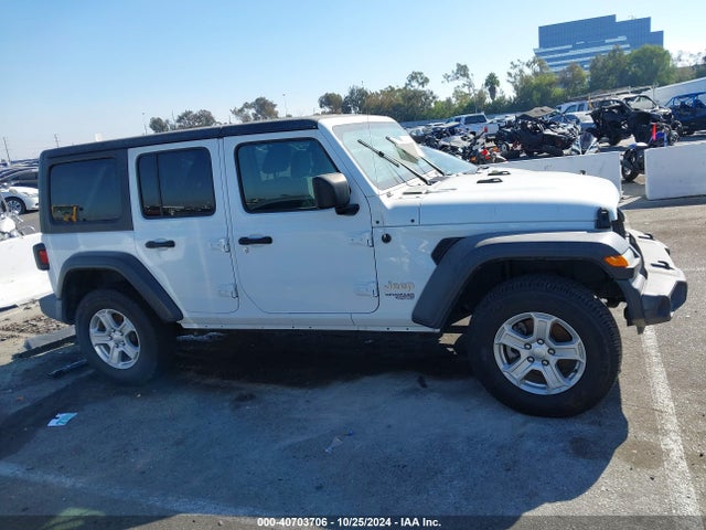 1C4HJXDN9KW682892 Jeep Wrangler Unlimited Sport S 4x4