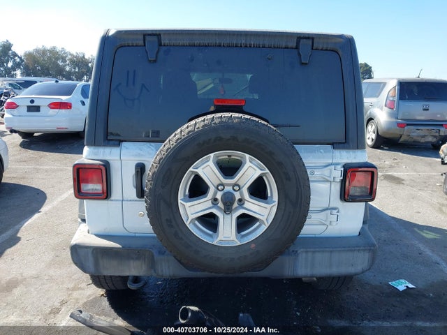 1C4HJXDN9KW682892 Jeep Wrangler Unlimited Sport S 4x4