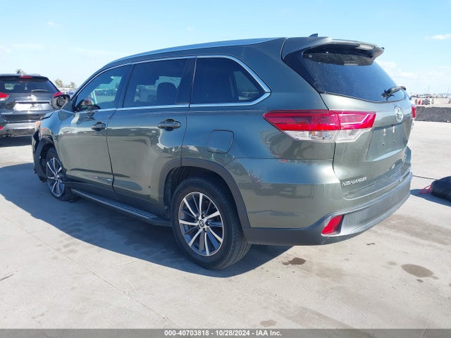 Toyota Highlander Xle 2019 5TDKZRFH2KS296011 Image 3